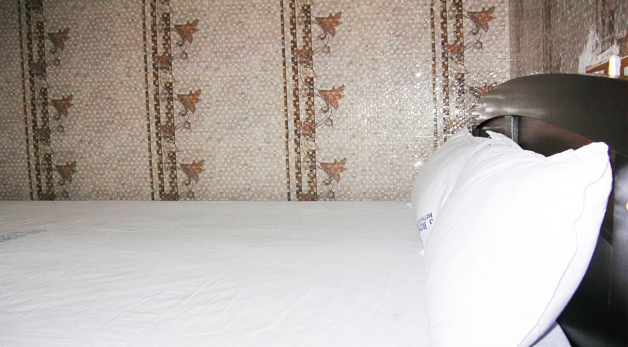 Sbs Residency Tirupati Hotel Renigunta Kamer foto